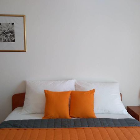 Apartments Davor Biograd Na Moru Esterno foto