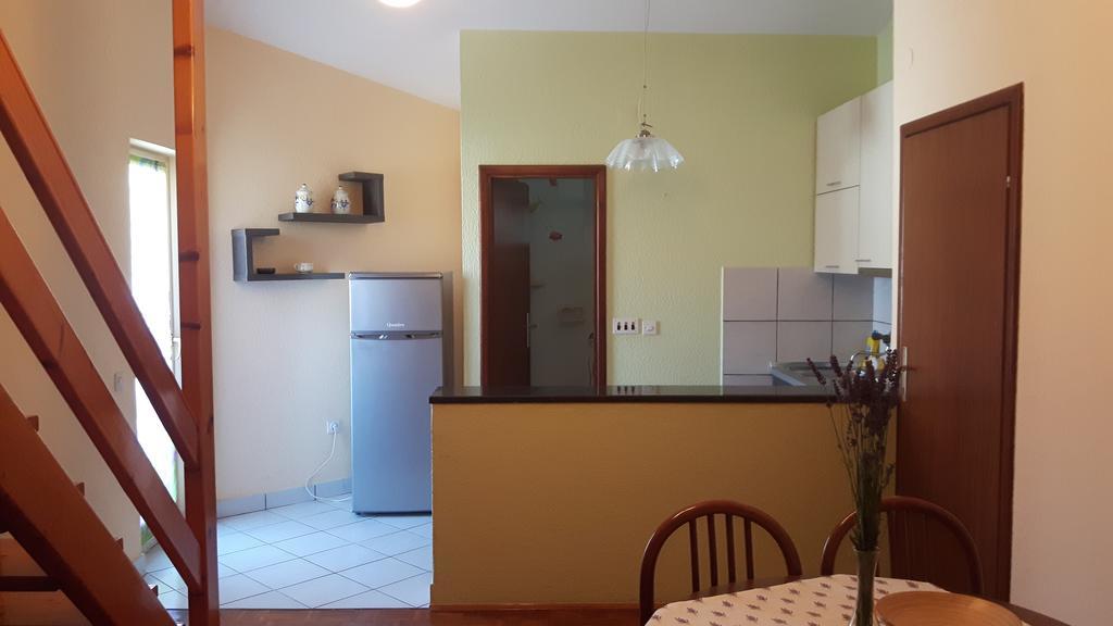 Apartments Davor Biograd Na Moru Esterno foto