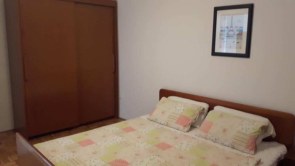 Apartments Davor Biograd Na Moru Esterno foto