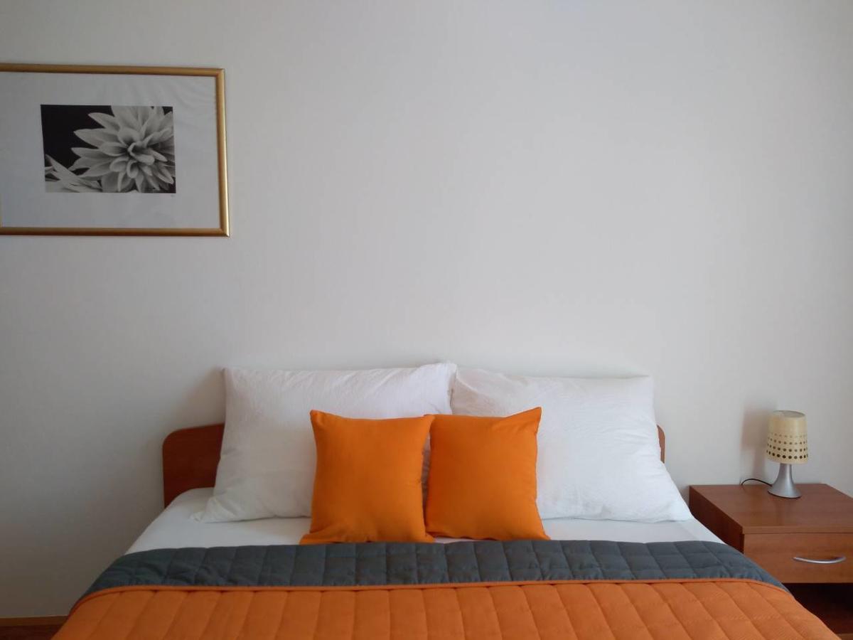 Apartments Davor Biograd Na Moru Esterno foto